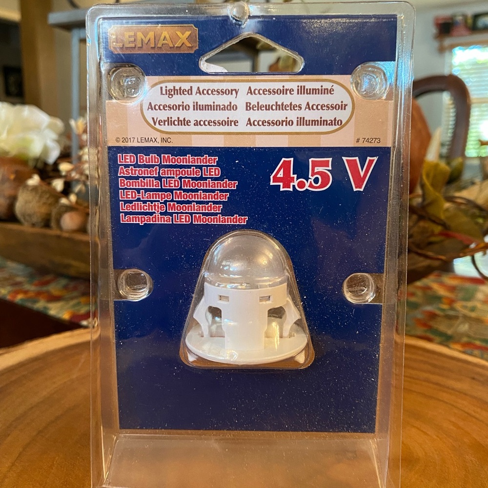 🌑3/$15 Lemax Moonlander LED Bulb in White